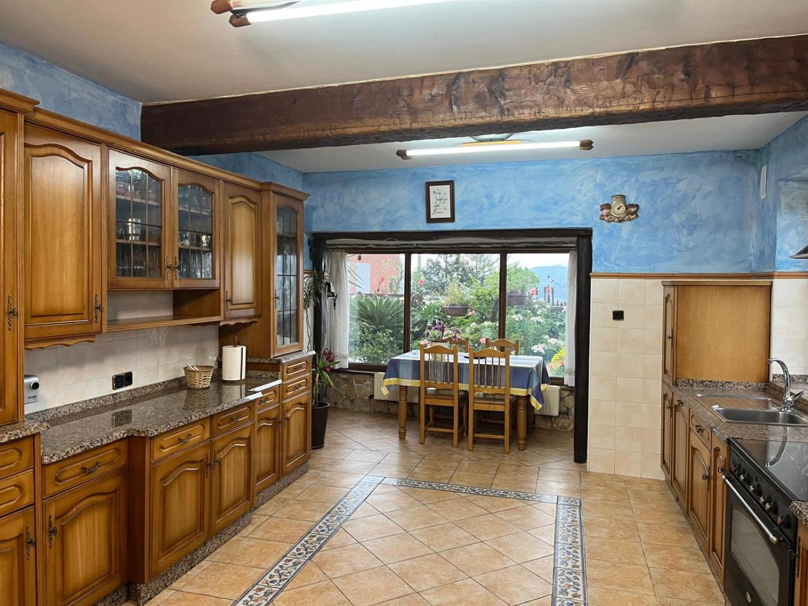 Ferienwohnung Bilbo Near Atico Rural Con Terraza Basauri Exterior foto